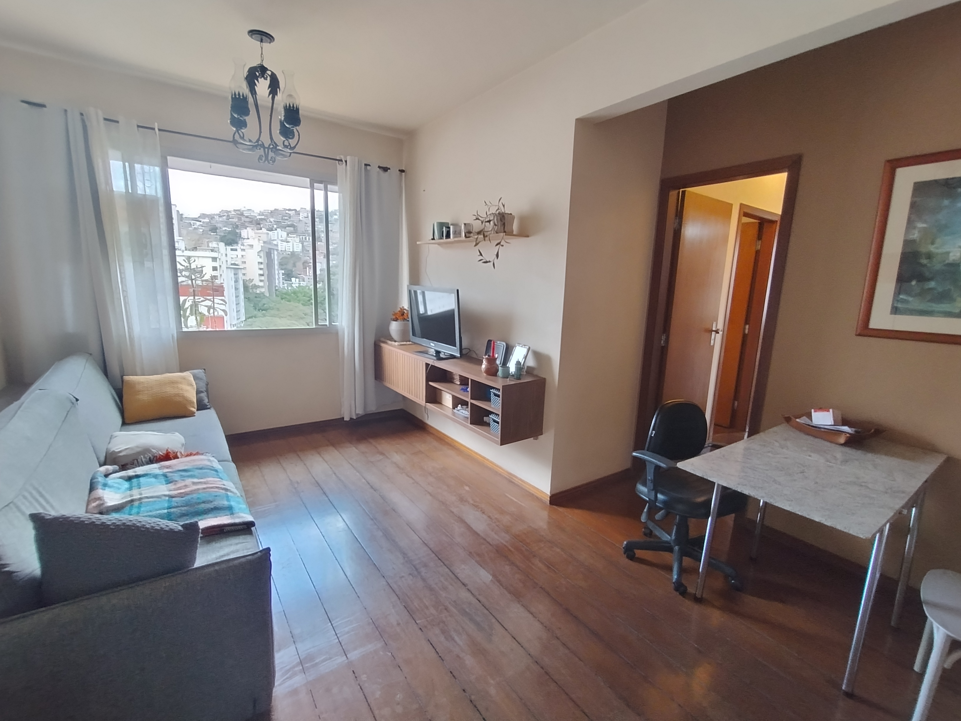 APARTAMENTO A VENDA NO BAIRRO VILA PARIS 3 QUARTOS 1 VAGA