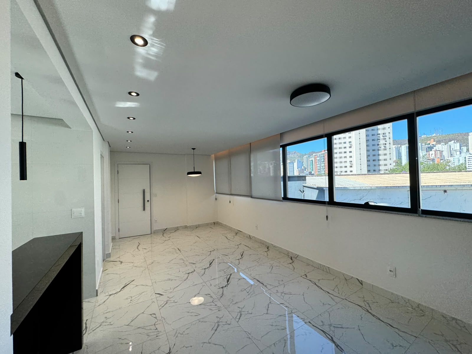 APARTAMENTO PARA LOCAÇÃO NO BAIRRO SÃO PEDRO 2 QUARTOS 2 SUÍTES 2 VAGAS — foto 3
