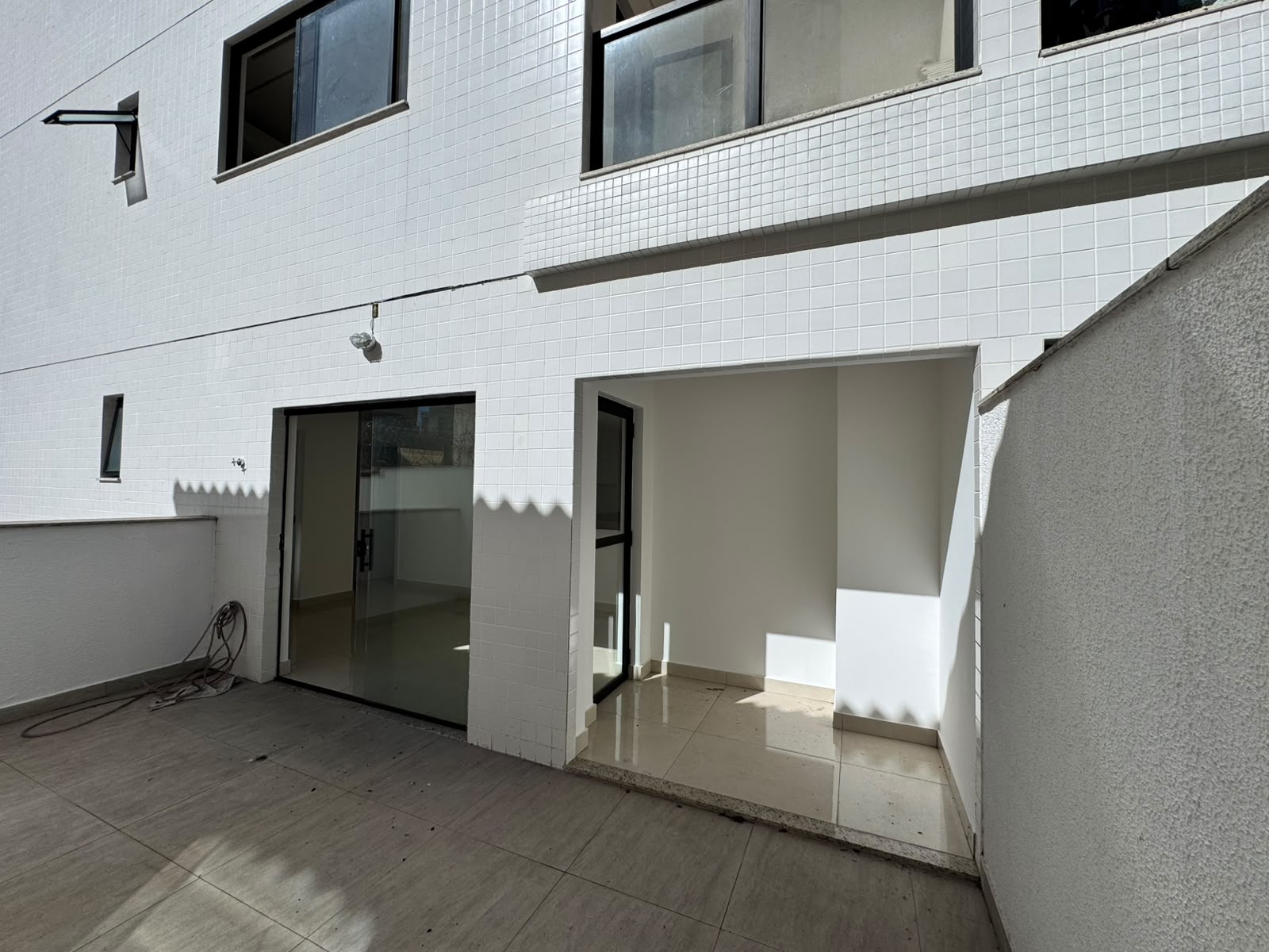APARTAMENTO ÁREA PRIVATIVA PARA LOCAÇÃO NO BAIRRO SÃO PEDRO 2 QUARTOS 2 SUÍTES 2 VAGAS — foto 4