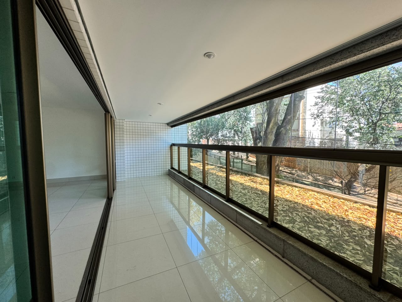 APARTAMENTO PARA LOCAÇÃO EXCLUSIVO NO BAIRRO  SÃO PEDRO 4 QUARTOS 2 SUITES 2 SEMI 3 VAGAS E LAZER COMPLETO — foto 5