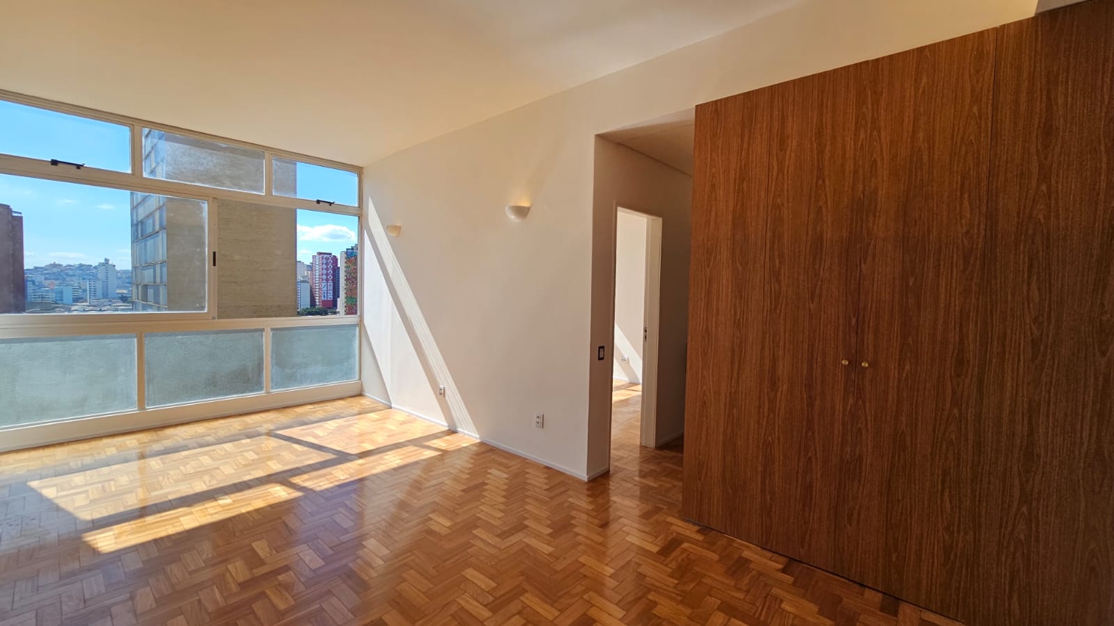 APARTAMENTO A VENDA NO BAIRRO SANTO AGOSTINHO 2 QUARTOS 1 VAGA