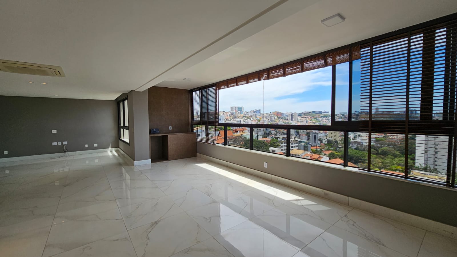 APARTAMENTO A VENDA EXCLUSIVO SANTA LUCIA 4 QUARTOS 2 SUITES 2 SEMI 4 VAGAS  LAZER — foto 3