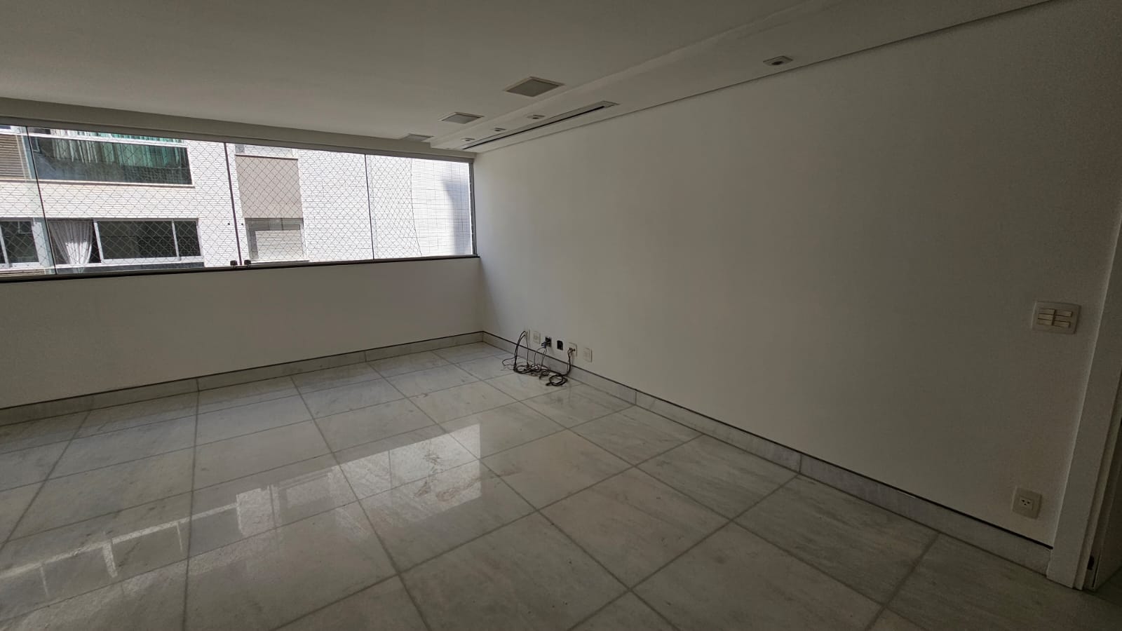 APARTAMENTO PARA LOCAÇÃO NO BAIRRO 3 QUARTOS 1 SUÍTE 2 VAGAS — foto 3