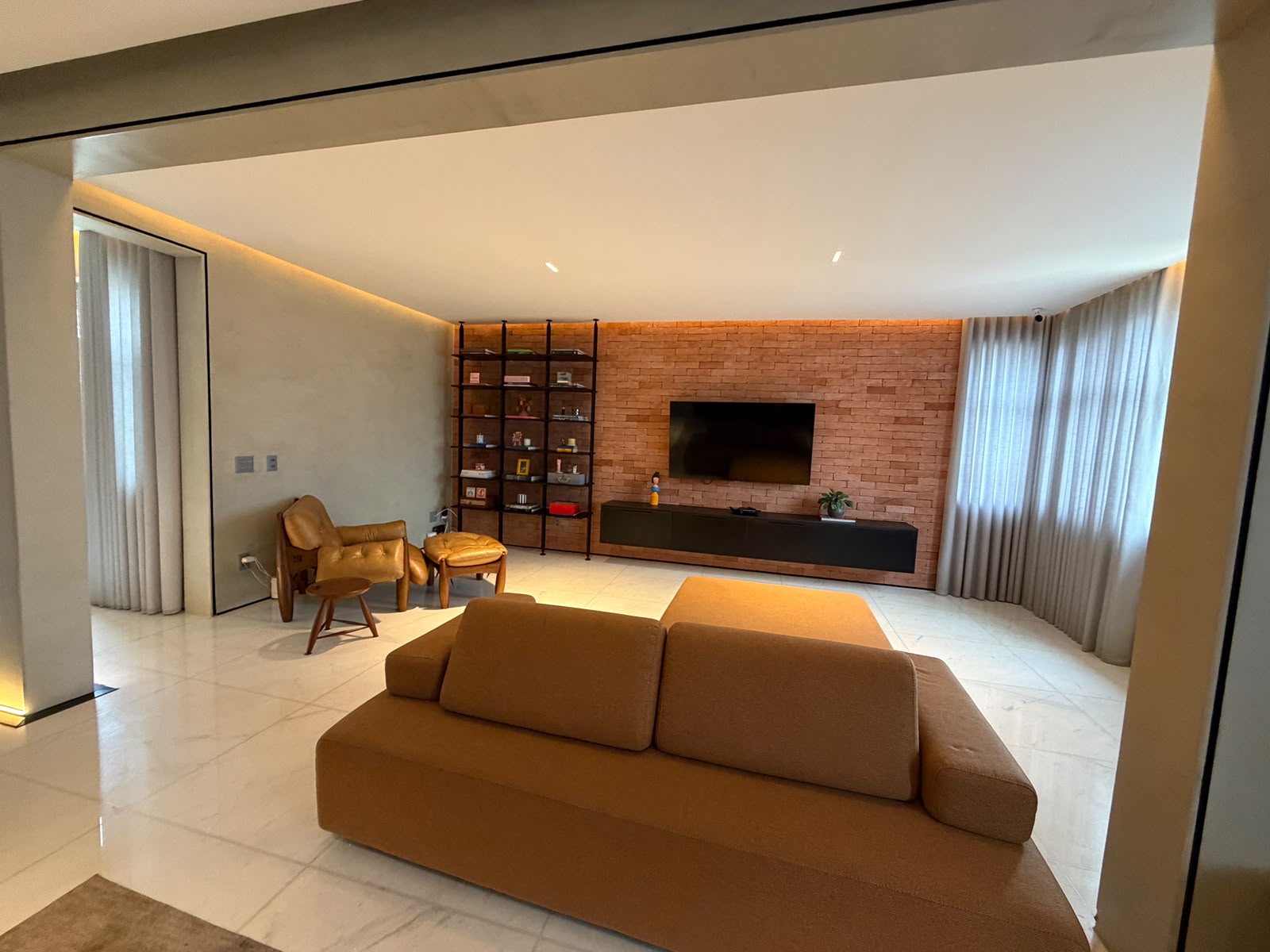 APARTAMENTO EXCLUSIVO A VENDA GUTIERREZ 4 QUARTOS 2 SUÍTES 4 VAGAS — foto 4