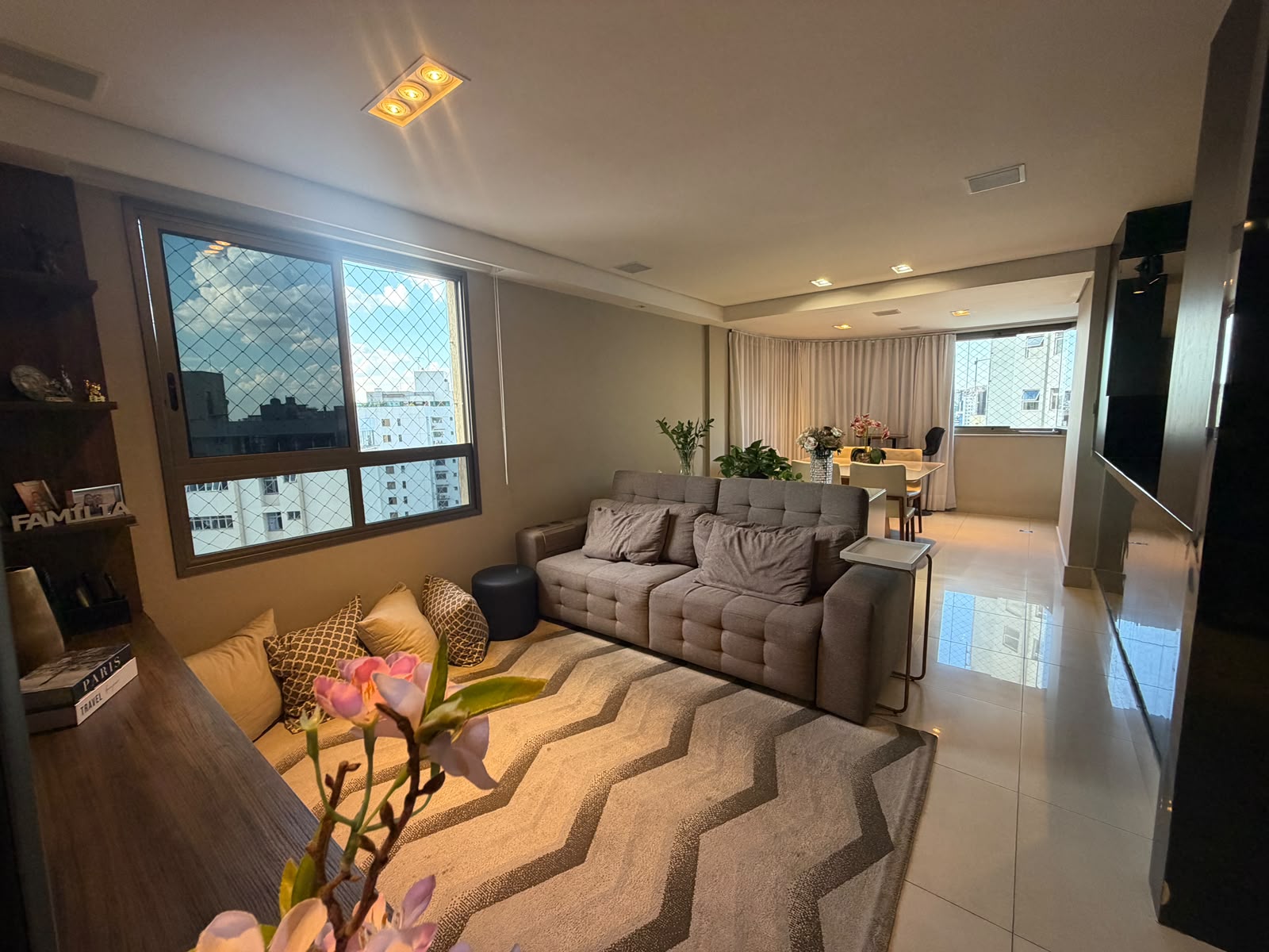 APARTAMENTO A VENDA NO BAIRRO SÃO PEDRO 3 QUARTOS 1 SUÍTE 3 VAGAS COM LAZER — foto 2