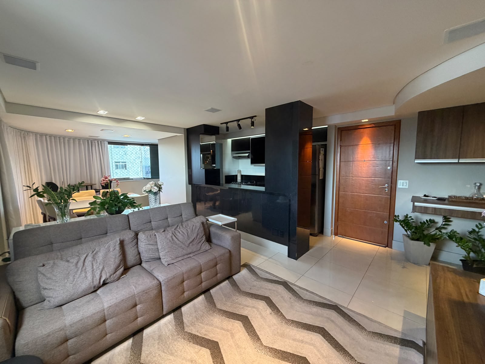 APARTAMENTO A VENDA NO BAIRRO SÃO PEDRO 3 QUARTOS 1 SUÍTE 3 VAGAS COM LAZER — foto 3