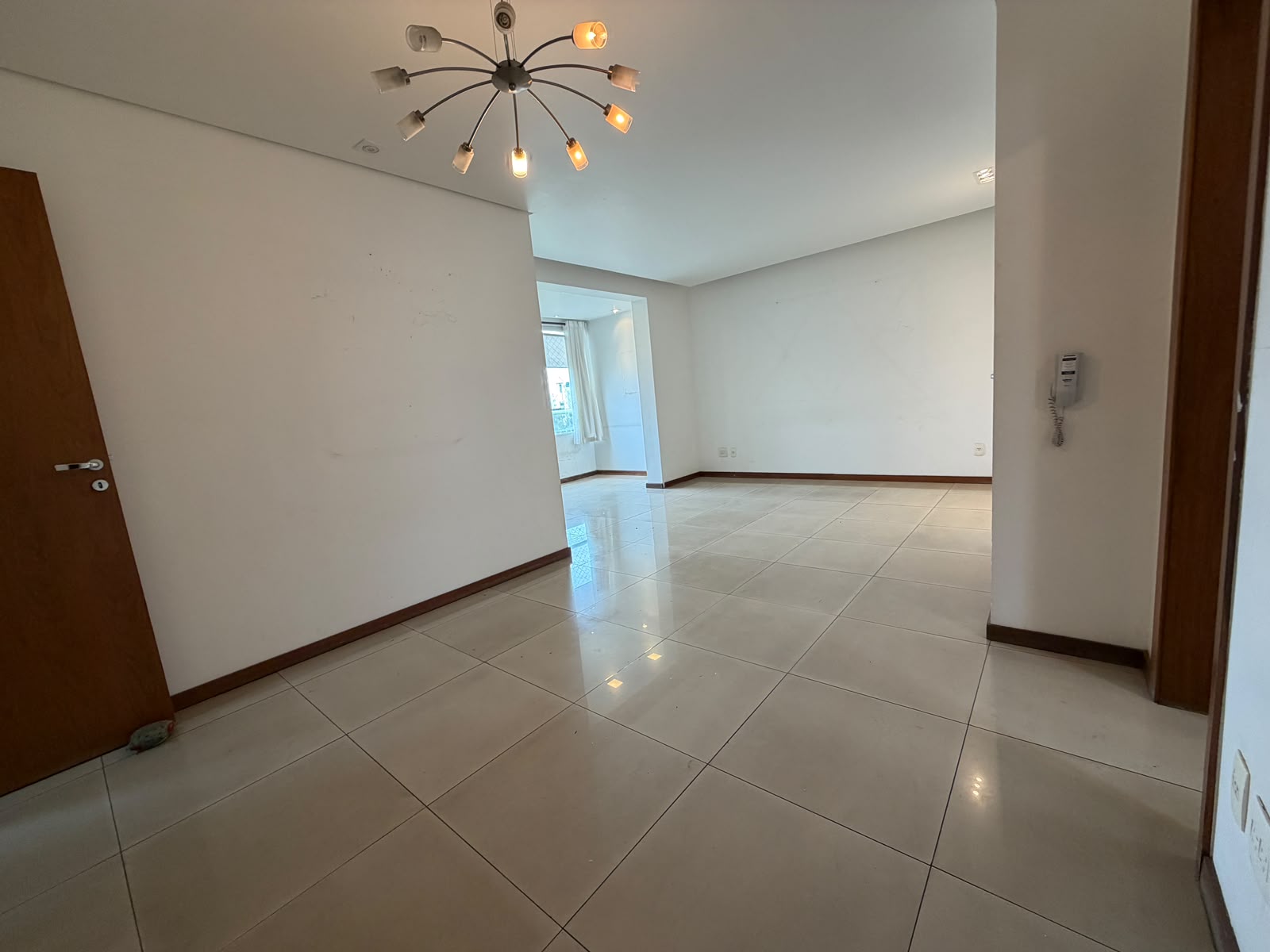 APARTAMENTO PARA LOCAÇÃO SANTO AGOSTINHO 3 QUARTOS 1 SUÍTE 2 VAGAS — foto 2